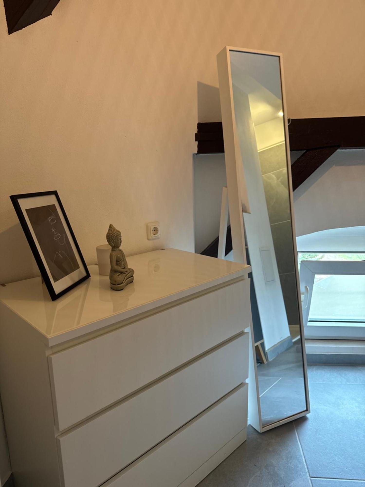 Appartement "Nina"Im Dachgeschoss, Inklusive Parkplatz Halle  Kültér fotó